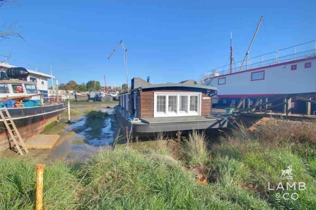 Toosey Lass - St Osyth Creek Saint Osyth Zewnętrze zdjęcie